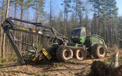 Harvester John Deere 1470 G