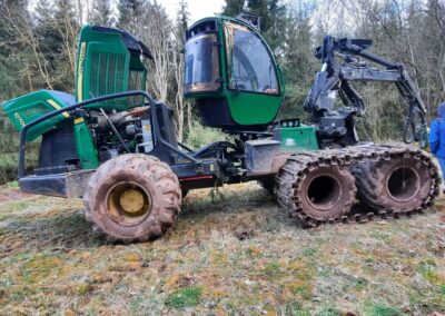 John Deere 1070 E