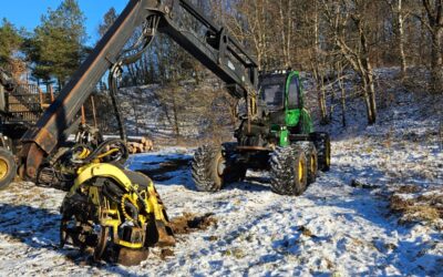 Harvester John Deere 1270 E